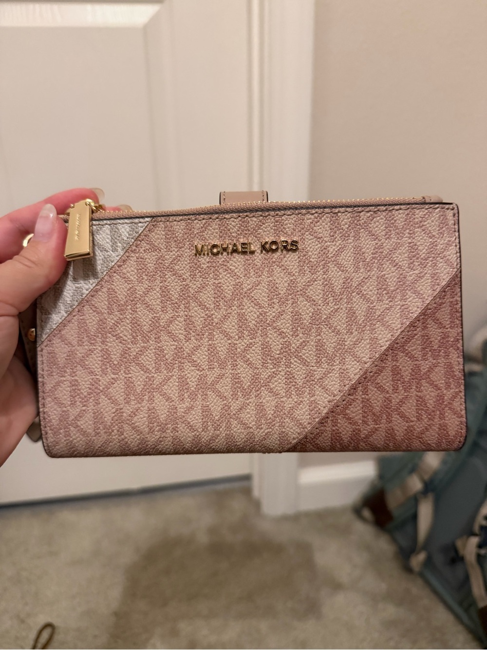 Michael Kors Blush Pink Signature Zip Wallet with Gold Hardware